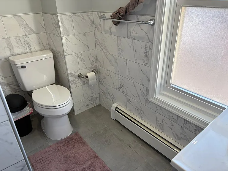 546 N 11th St — Photo 7