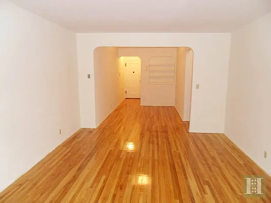 Rented by Halstead Real Estate | media 27