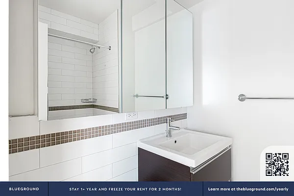 Rented by The Blueground | media 12