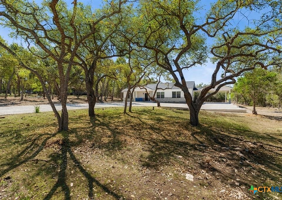 1st image of 408 Rust Ranch Rd