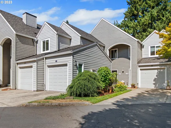 5225 Jean Rd APT 307, Lake Oswego, OR 97035