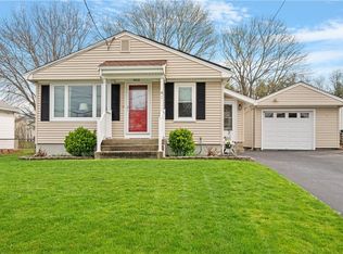 41 Howe St, Cumberland, RI 02864