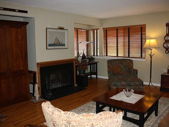 Living room with fireplace