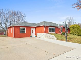 2170 S Shepherd Rd, Mount Pleasant, MI 48858