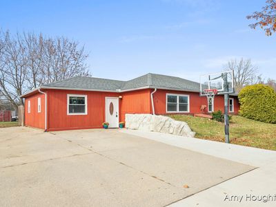 2170 S Shepherd Rd, Mount Pleasant, MI, 48858