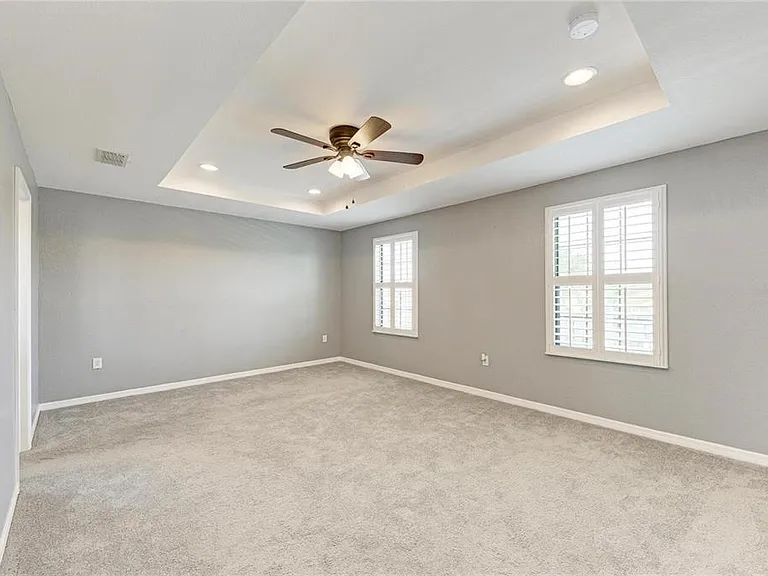 2084 La Palma Ave — Photo 18