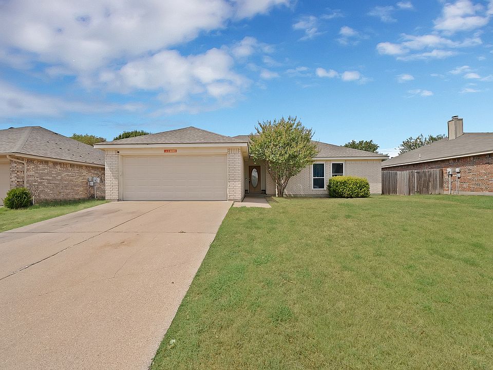 1st image of 920 Cedar Ridge Ln