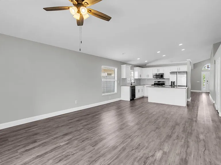 3335 Clover Blossom Cir — Photo 10