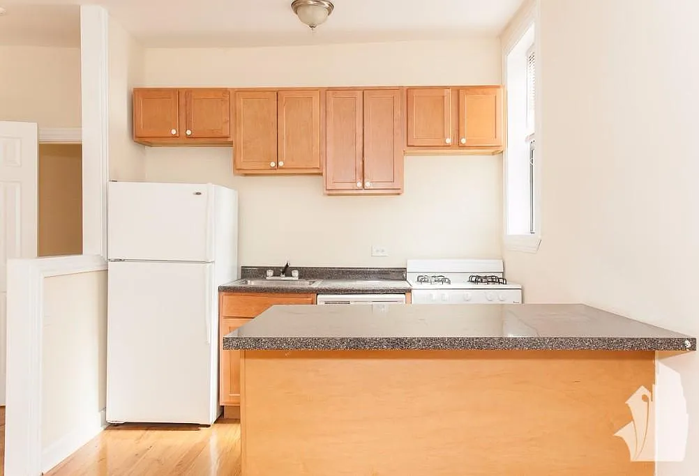 Studio, $1,695 — Photo 2
