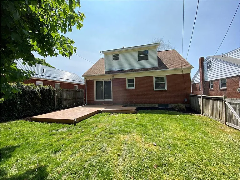 619 Ohio St — Photo 13