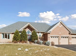 2340 Lake Lucy Rd, Chanhassen, MN 55317