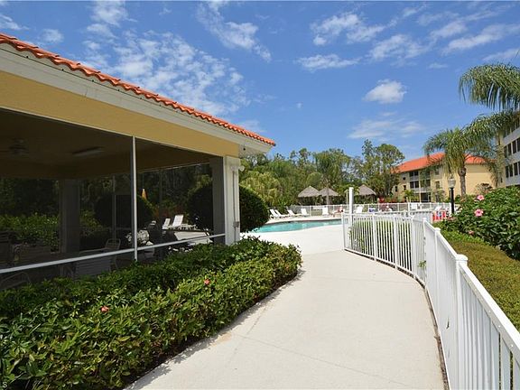 5th image of 9185 Celeste Dr #1-102