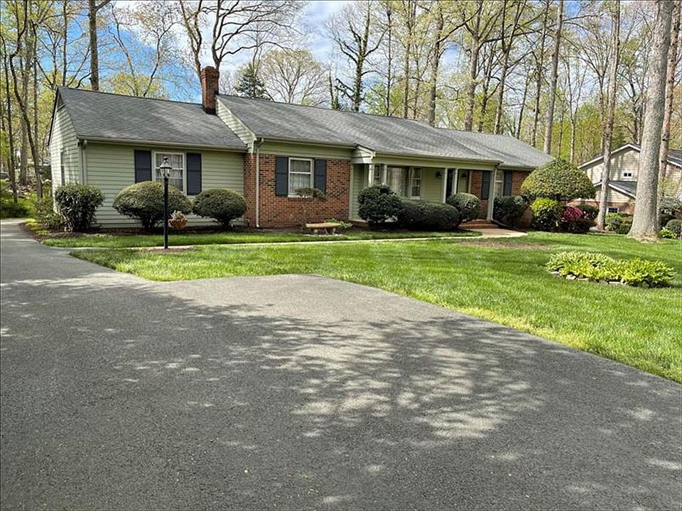 1st image of 7601 Dell Dr
