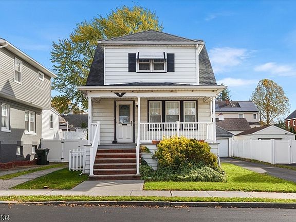 4th image of 40 Ling St