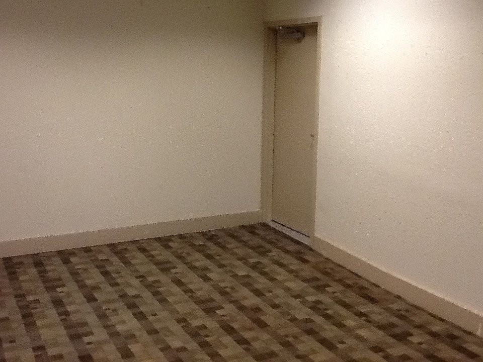 1st image of 19370 Collins Ave #Cu-6