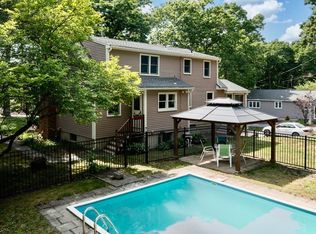 105 Central St, North Reading, MA 01864