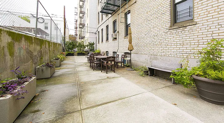 Sold by Calabrese Real Estate | media 14