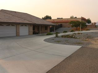 15734 Tuscola Rd, Apple Valley, CA 92307