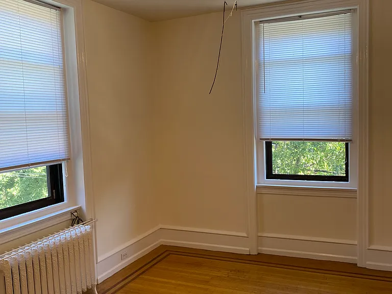 Rear bedroom