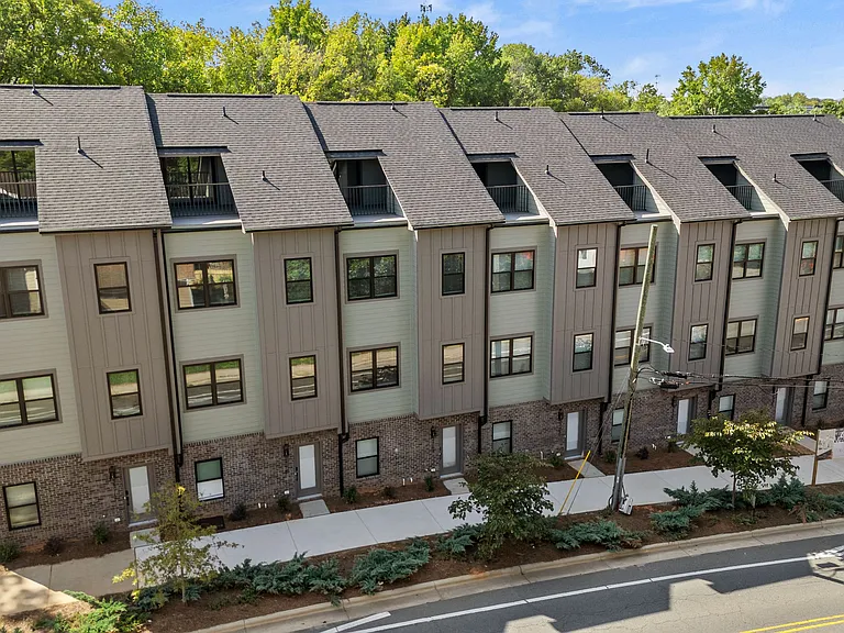 The Collection at North Davidson Townhomes for Rent in NoDa — Photo 60