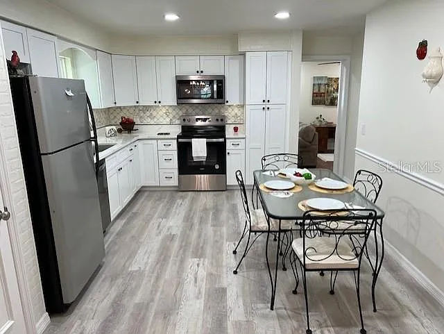 3131 Lowndes Dr — Photo 15