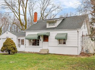 3078 Lewis Rd, Columbus, OH 43207