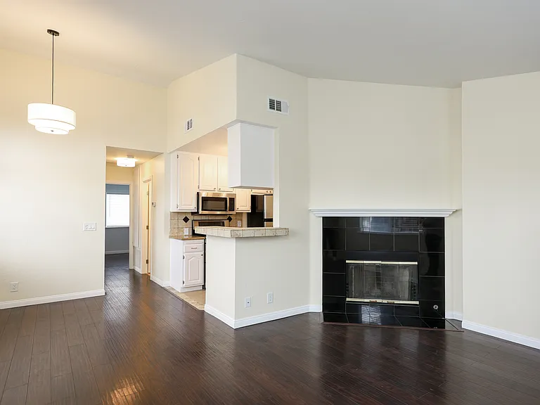4470 48th St #3 — Photo 2