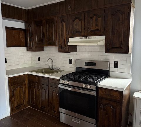 2nd image of 86 Wallis Ave #2R