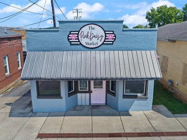 113 W Union St, Munfordville, KY 42765