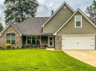 234 Southern Creek Cir, Haughton, LA 71037