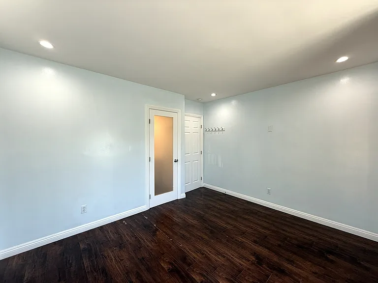 3132 Doolittle Ave — Photo 9