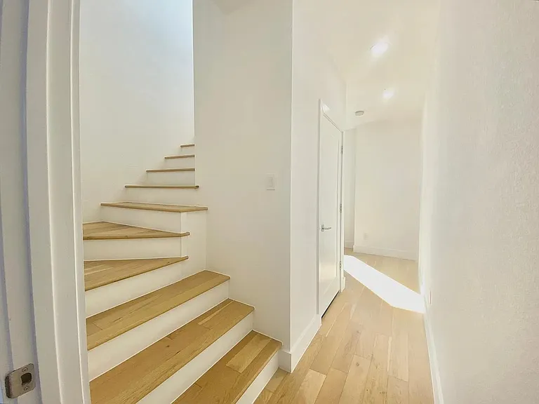 4223 Delano Pl #102 — Photo 14