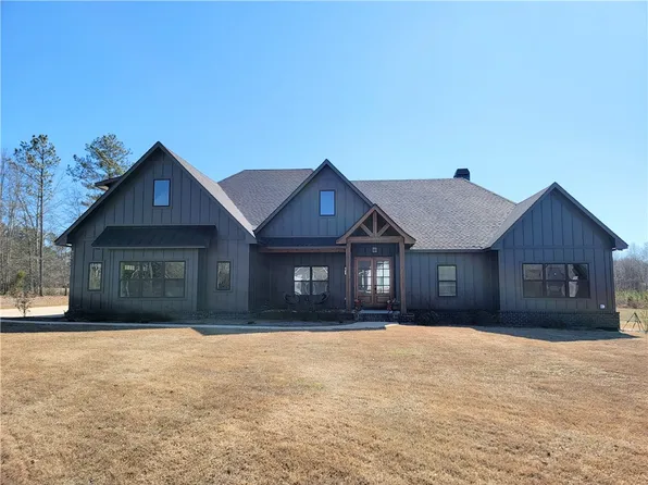 831 Lee Road 483, Opelika, AL 36804