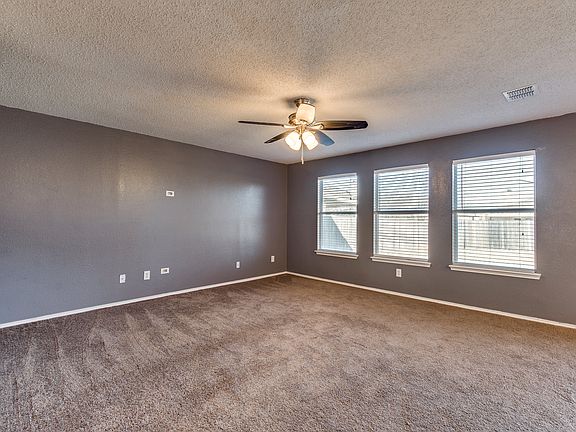 2nd image of 9316 Goldenview Dr