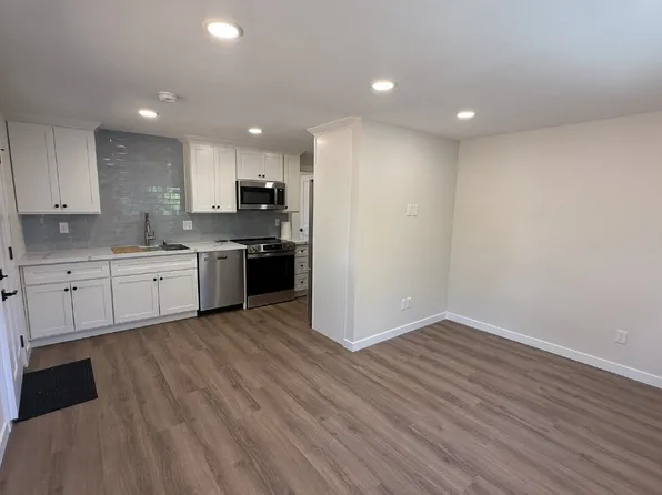 22834 135th Ave SE Unit B, Kent, WA 98042
