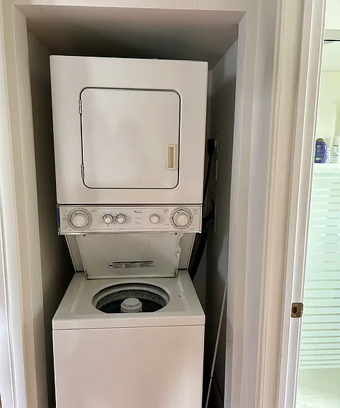 249 S 10th St #3R — Photo 28