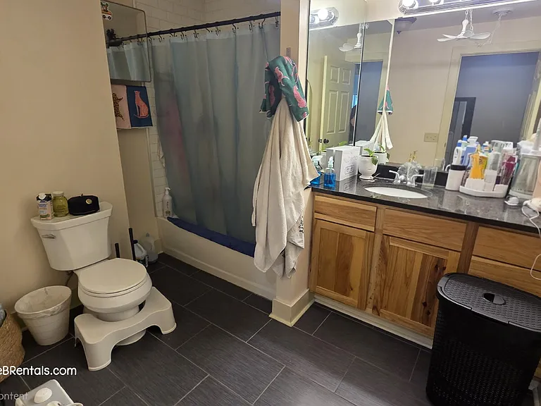3141 Aldrich Ave S #3 — Photo 9