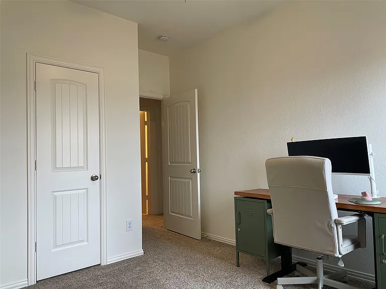 233 Irick Ct — Photo 14