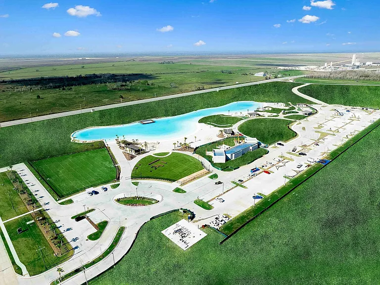 Amenities, access to man-made lagoon and beach on the property