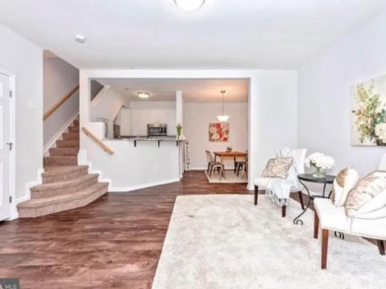 5177 Duke Ct — Photo 32