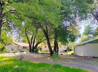 15833 Tadpole Creek Ln, Redding, CA 96001