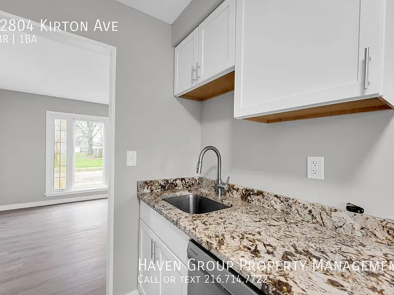12804 Kirton Ave — Photo 11