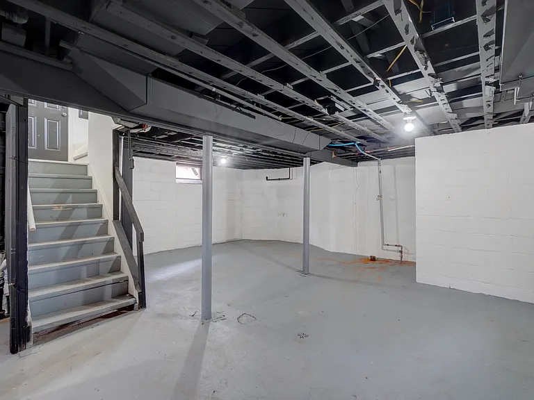 17388 Teppert St — Photo 19