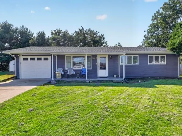 806 N Pine Ln, Monticello, IN 47960