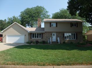 1510 Elmwood Dr, Onawa, IA 51040