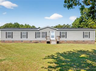 628 S Hilltop Rd, Red Springs, NC 28377