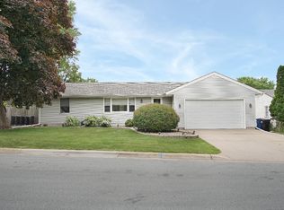 113 Pilot Ave, Minneapolis, MN 55421