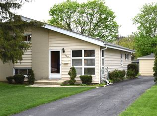 709 W Sunset Ave, Villa Park, IL 60181