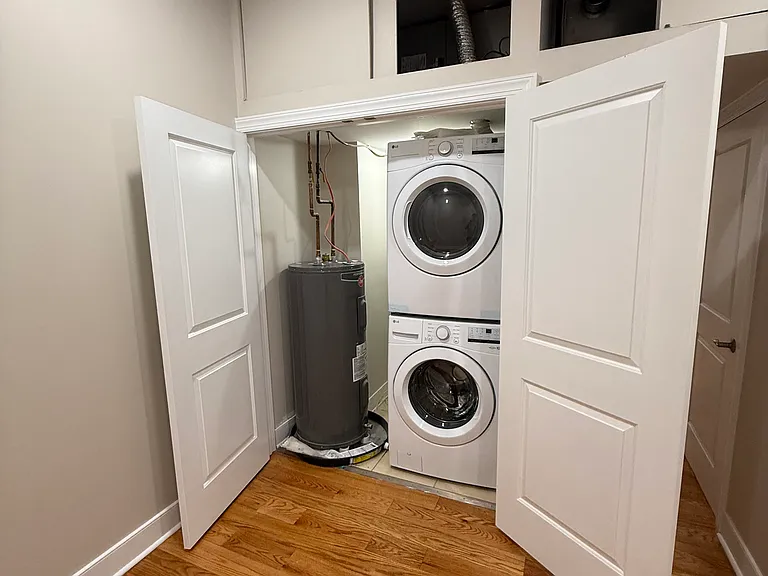 1916 W Girard Ave #1A — Photo 5