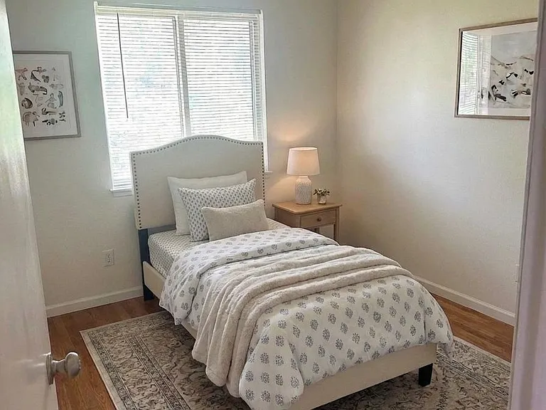Highland Park Townhomes — Photo 13